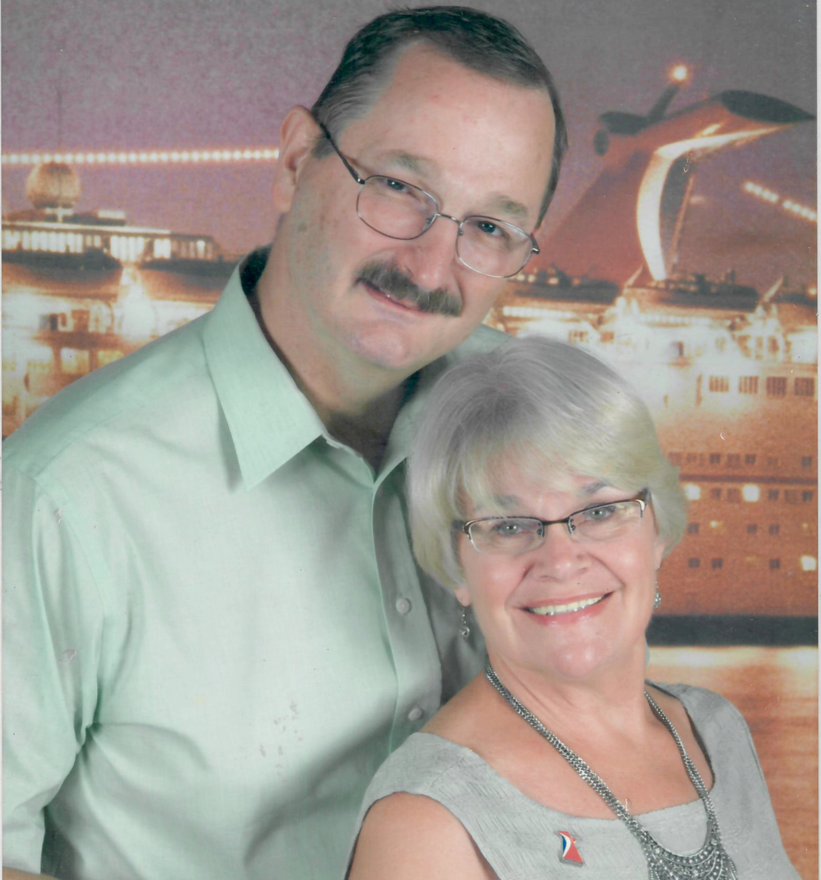 Jim and Judy on cruise.